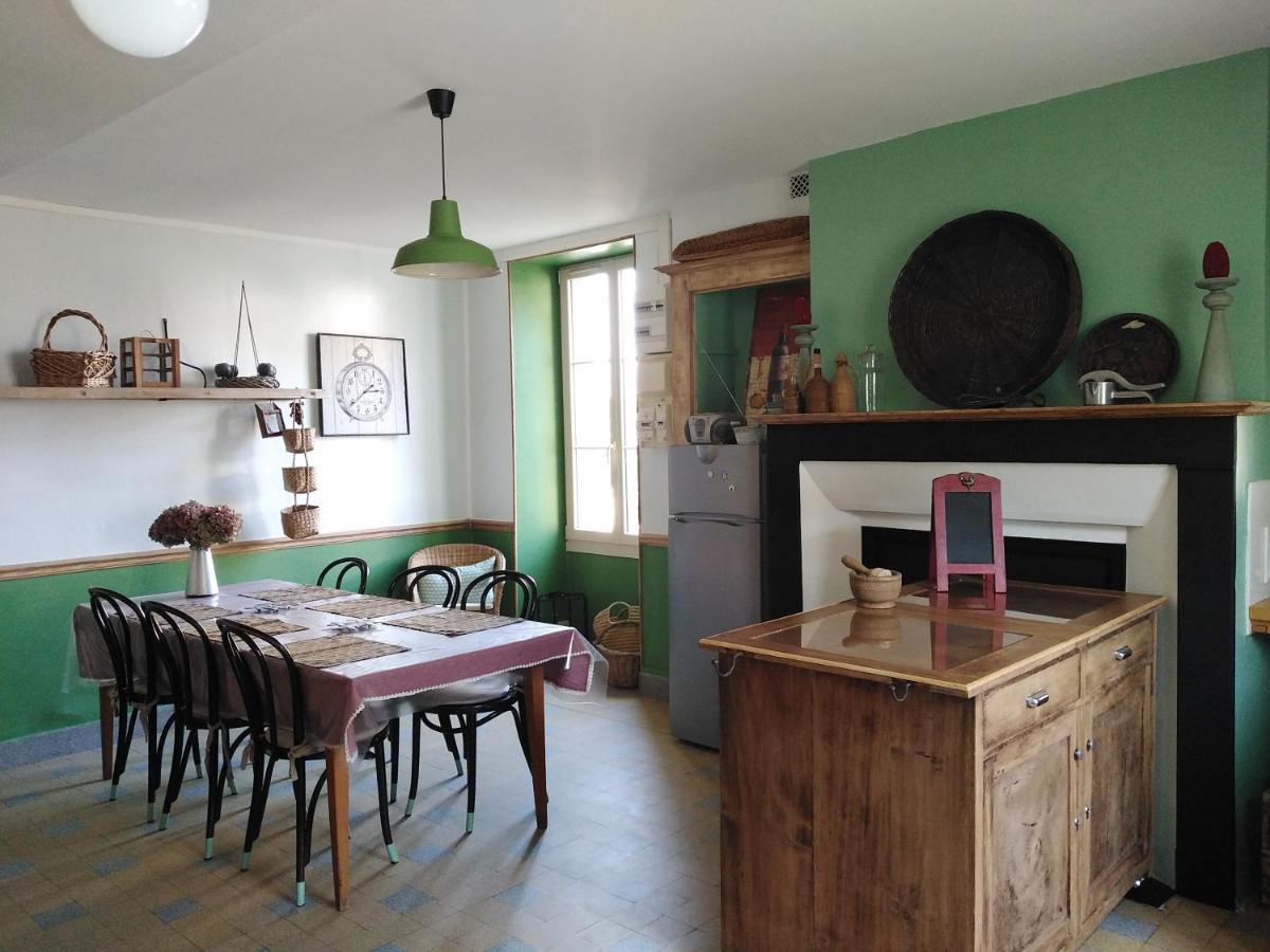Meublé de tourisme La Maison d'Orgy Chevannes  Extérieur photo