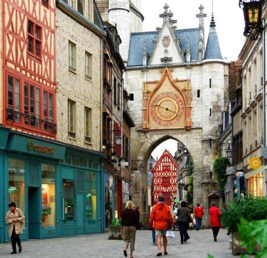 Meublé de tourisme La Maison d'Orgy Chevannes  Extérieur photo